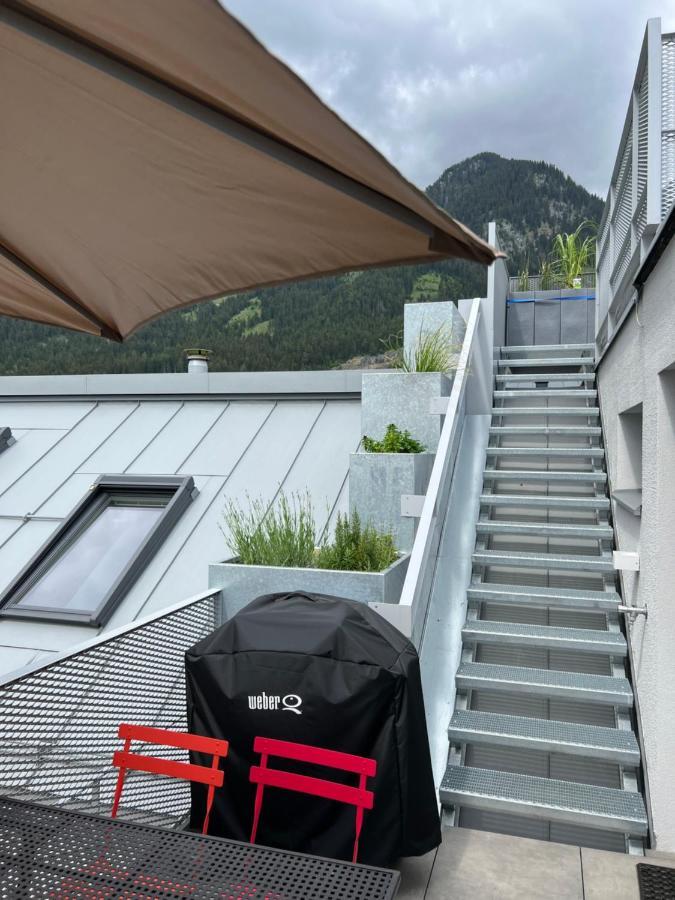 Urban Alpine Penthouse With Lake View Maurach  Exterior foto