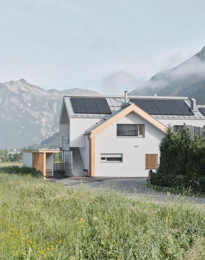 Urban Alpine Penthouse With Lake View Maurach  Exterior foto