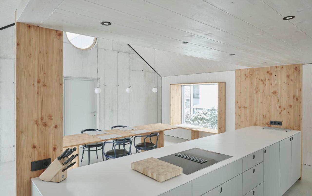 Urban Alpine Penthouse With Lake View Maurach  Exterior foto